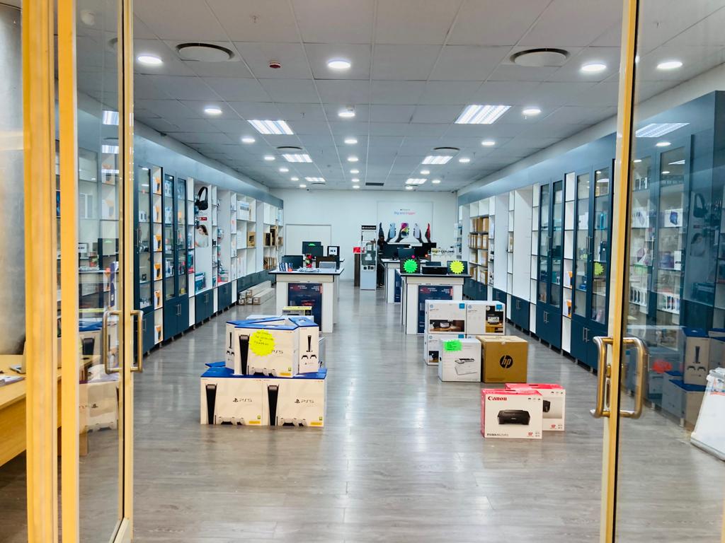 Store 3